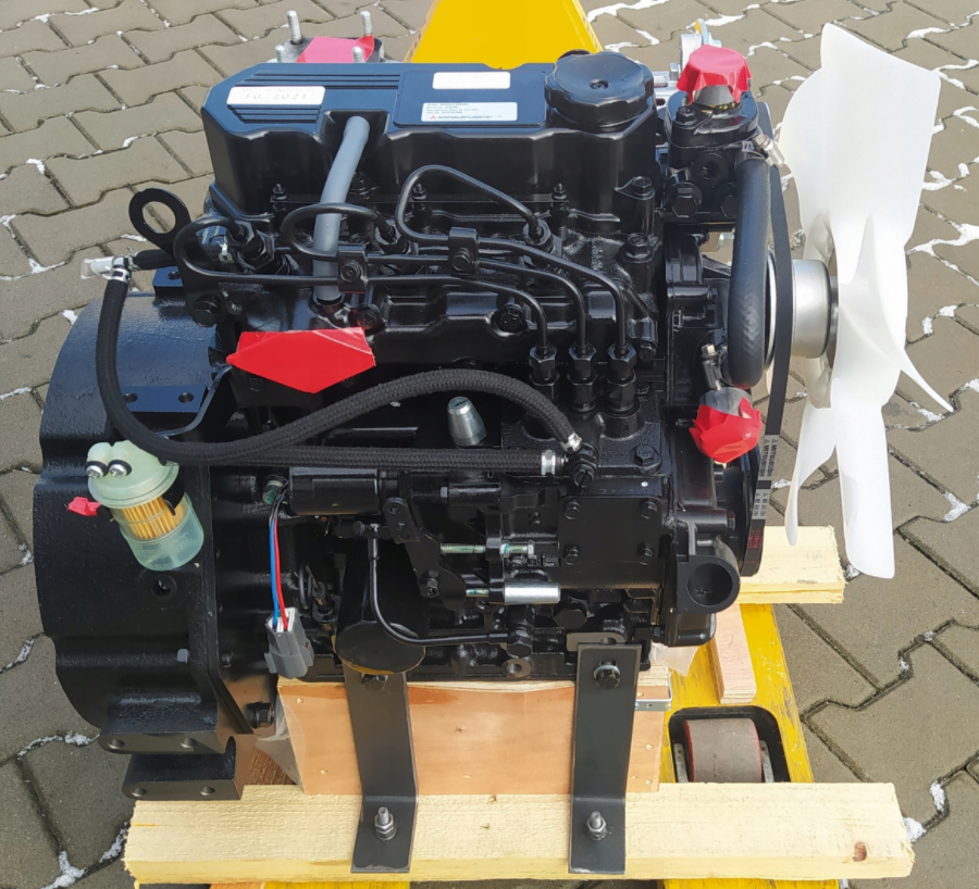 NOWY SILNIK MITSUBISHI S3L2 S3L - GENEUS