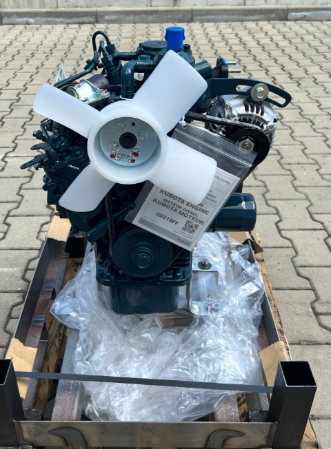 Nowy Oryginalny SILNIK KUBOTA Z602 - GENEUS