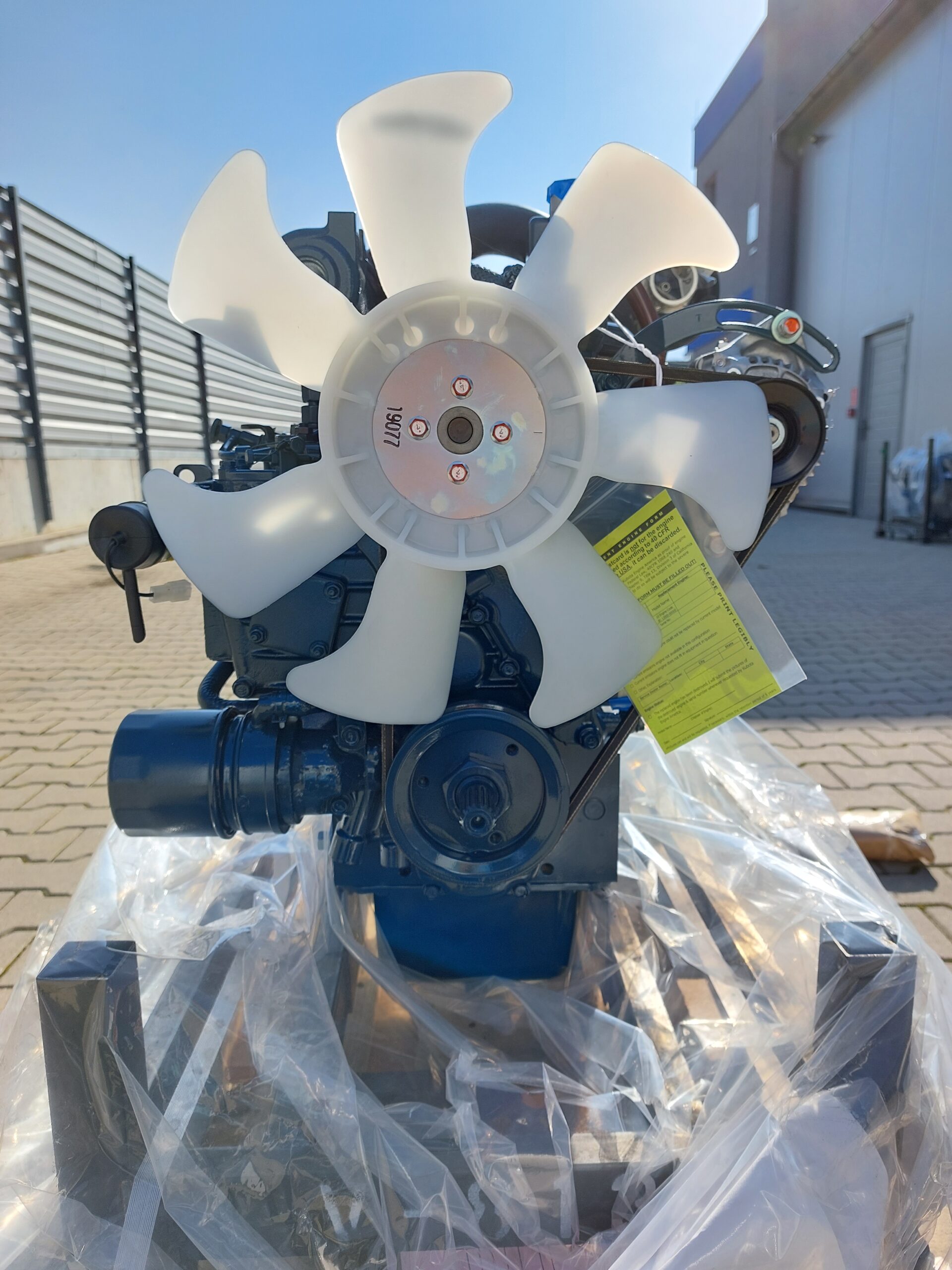 Nowy silnik Kubota V2003-T - GENEUS
