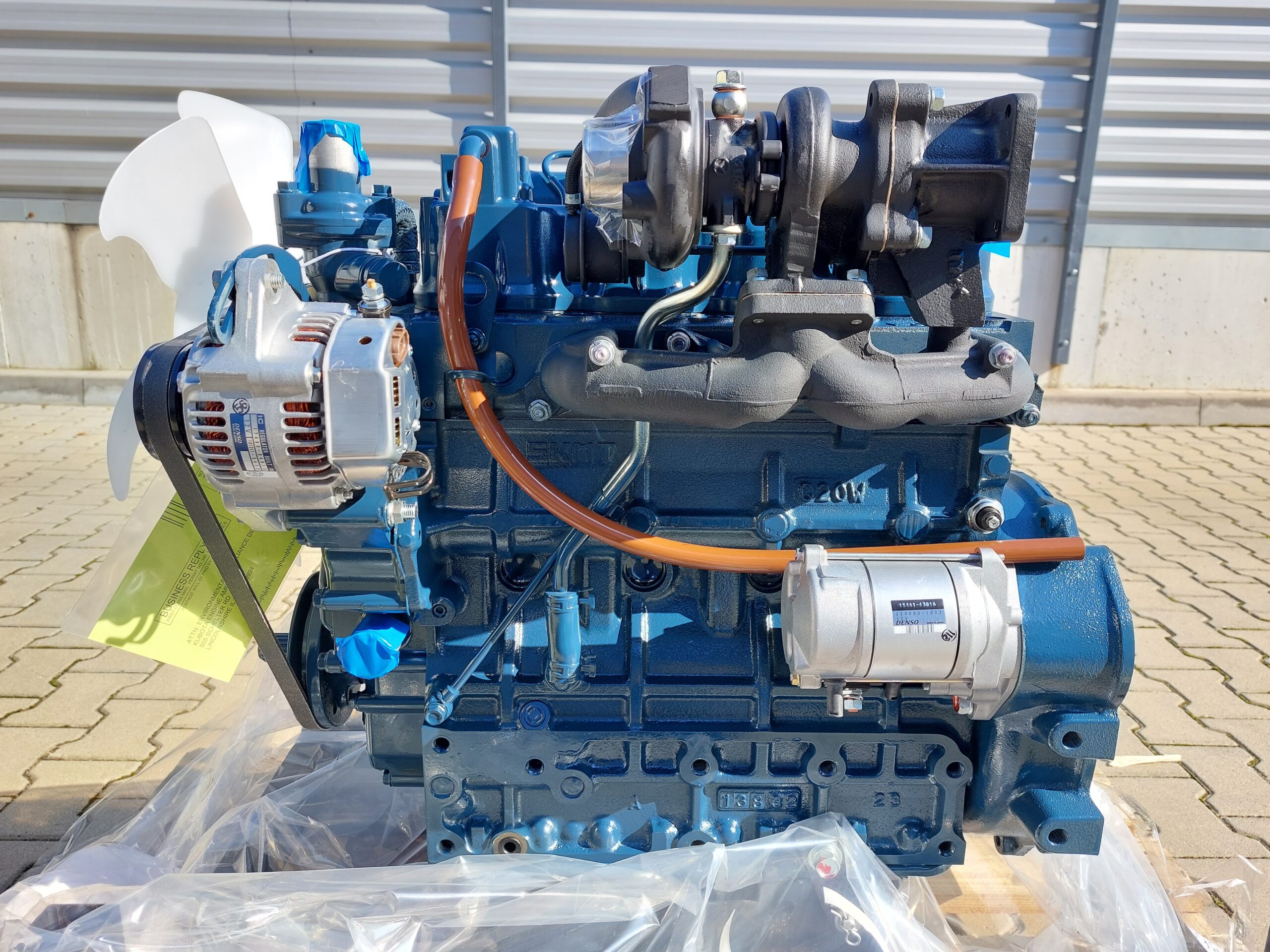 Nowy silnik Kubota V2003-T - GENEUS