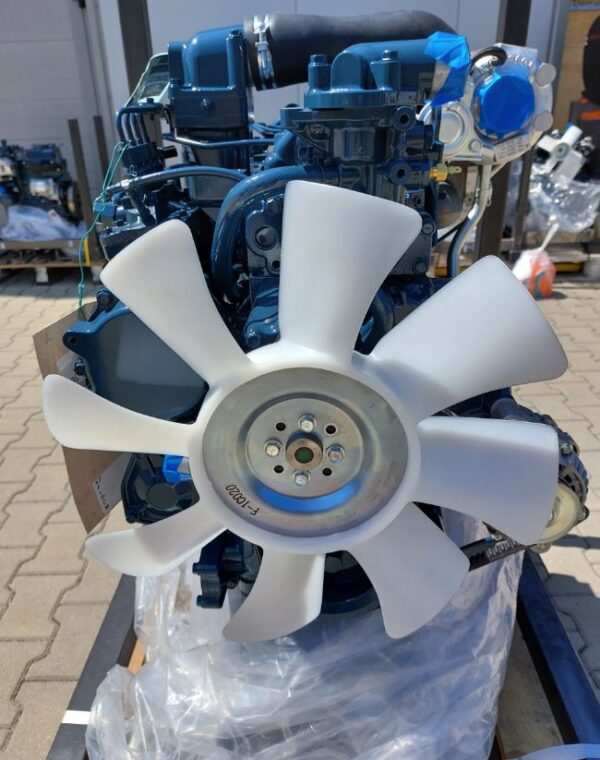 NOWY KOMPLETNY SILNIK KUBOTA V3800T - GENEUS