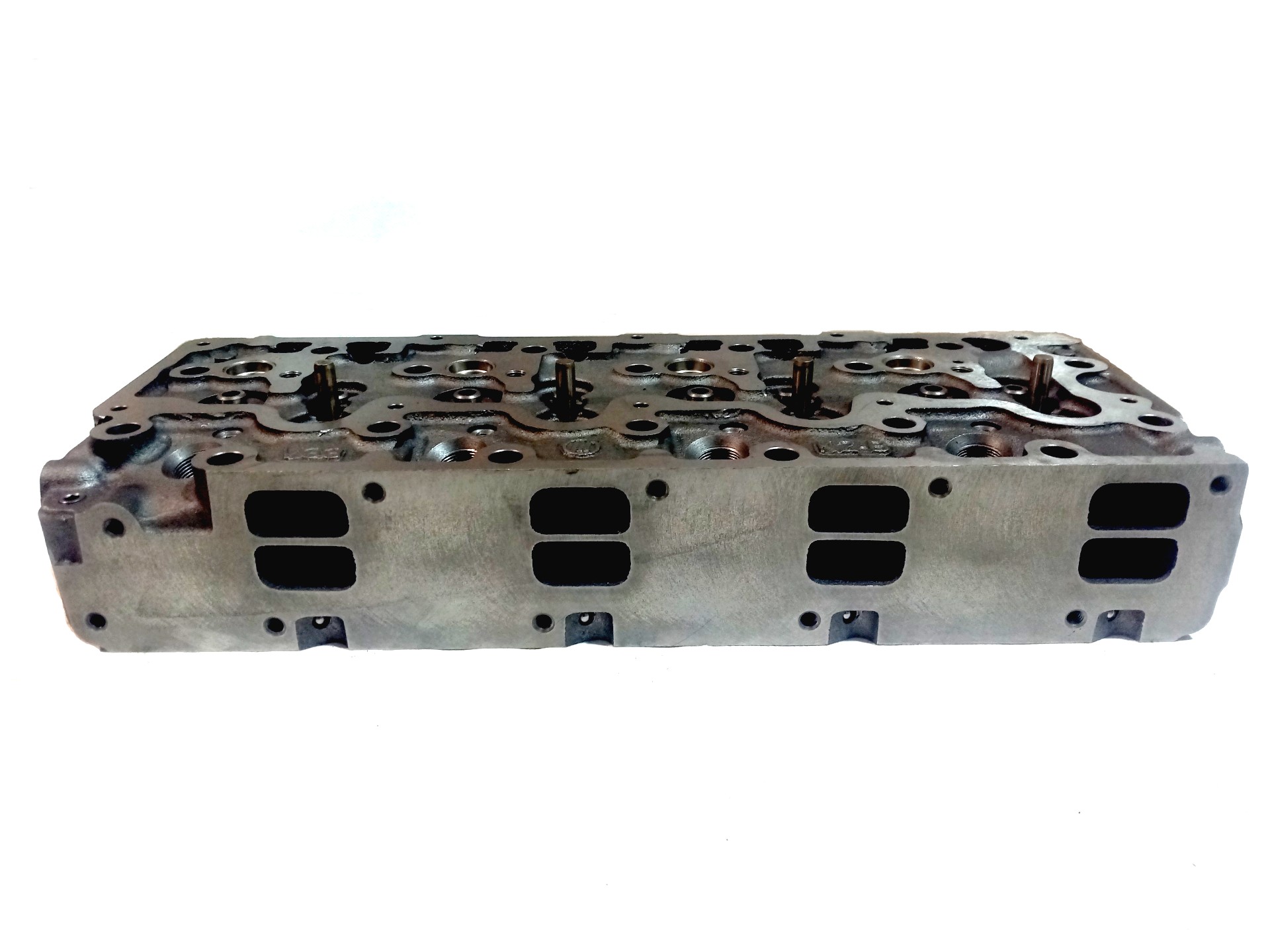 Głowica silnika KUBOTA V3300 V3600 12V - GENEUS