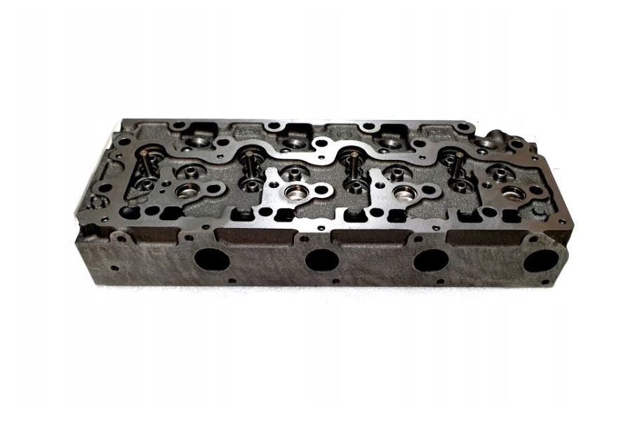 Głowica silnika KUBOTA V3300 V3600 12V - GENEUS