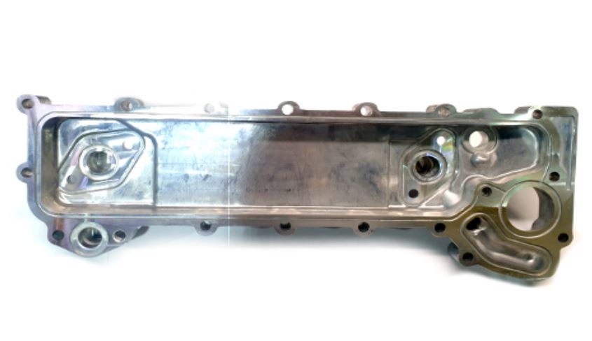 Obudowa chłodnicy oleju Isuzu 4HF1 4HG1 - GENEUS