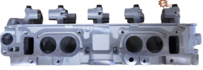 NOWA Głowica MITSUBISHI 4G64 - GENEUS