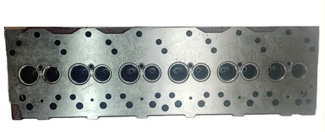Głowica silnika KOMATSU 6D95 - GENEUS