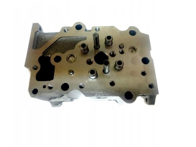 Głowica silnika Komatsu 6D125-6 6D125 - GENEUS