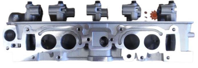 NOWA Głowica silnika MITSUBISHI 4G63 - GENEUS