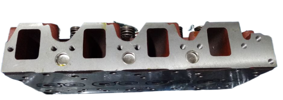 Głowica silnika CUMMINS B3.3, KOMATSU 4D95 - GENEUS