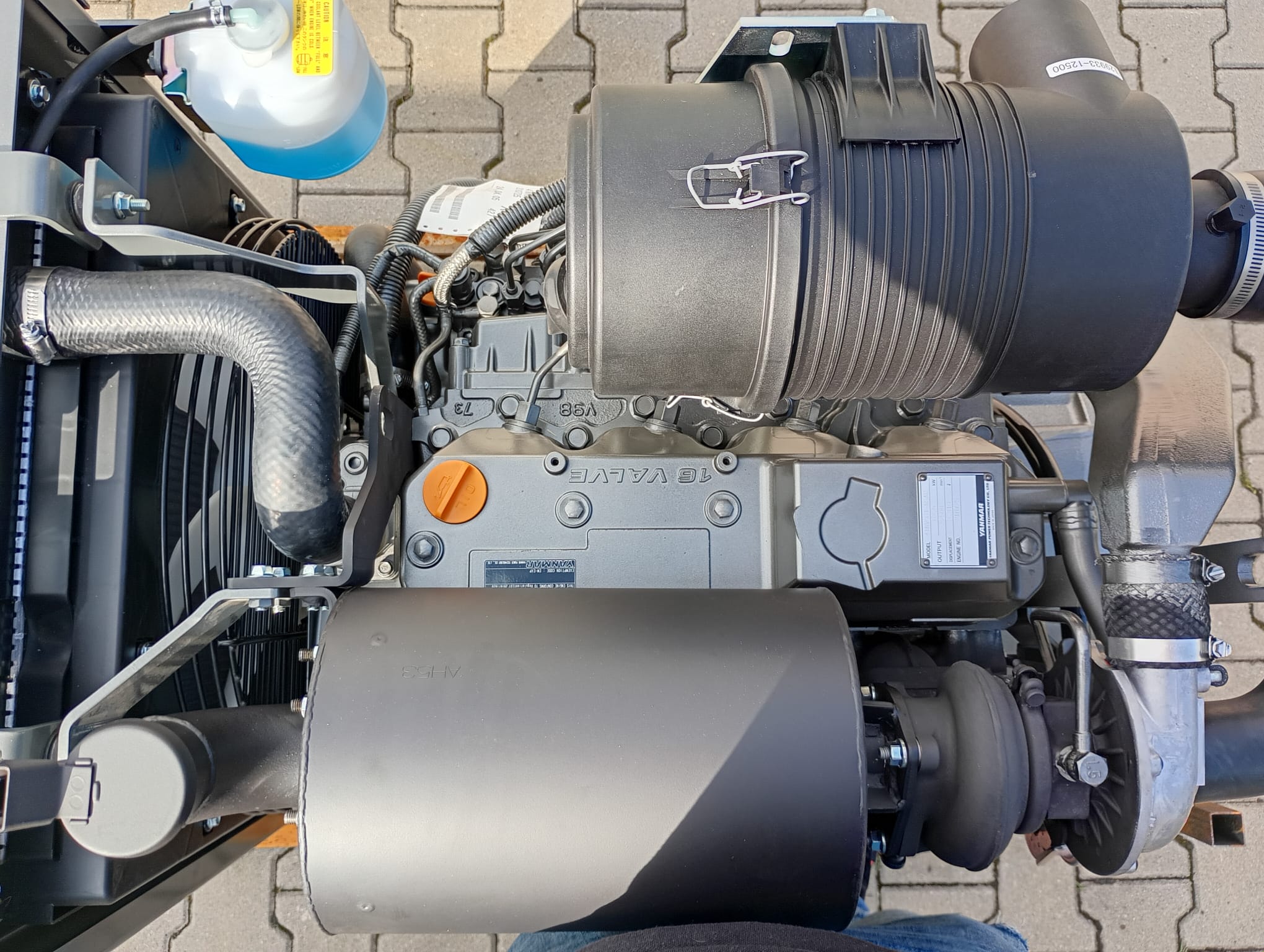 SILNIK YANMAR 4TNV98T-NS 62,5kW/2500obr. STAGE 2 - GENEUS