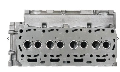 Głowica silnika PERKINS 1104C 8V - GENEUS