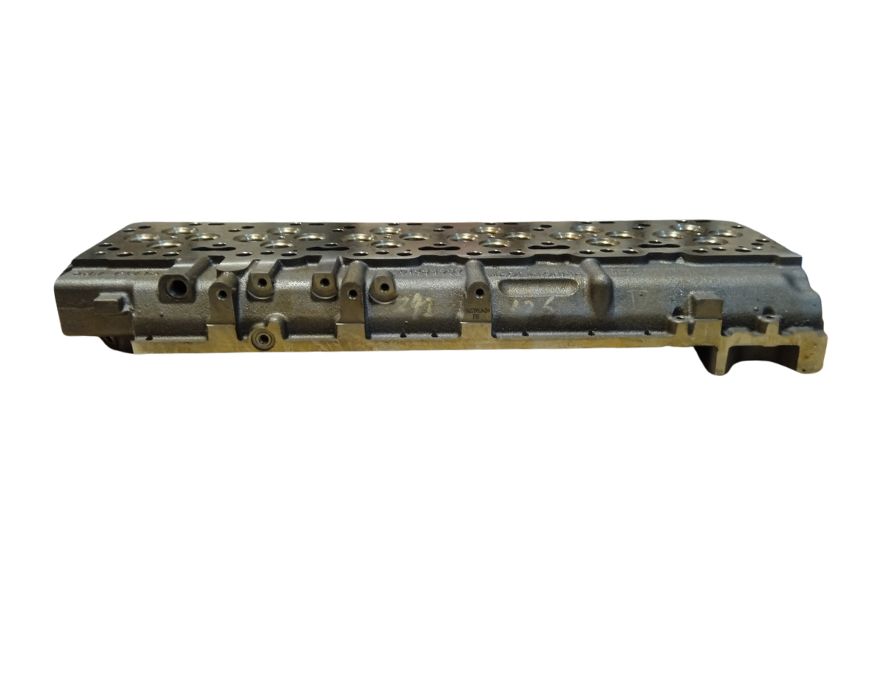 Głowica silnika CUMMINS ISLE 8.9 24V - GENEUS